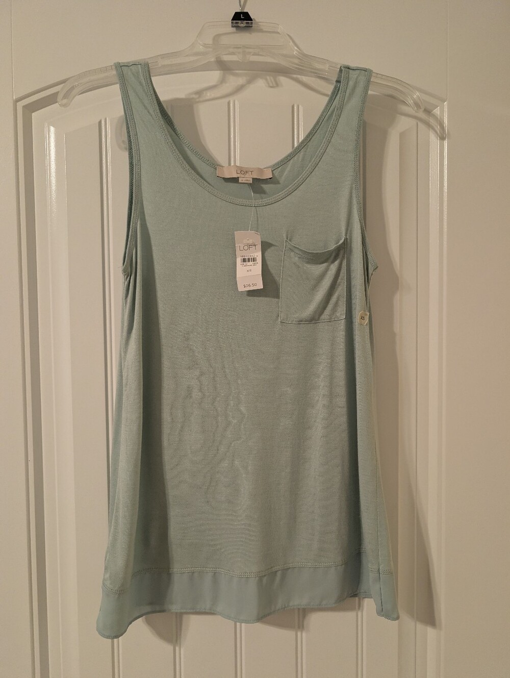 XS NWT LOFT mint pocket mixed medi tank